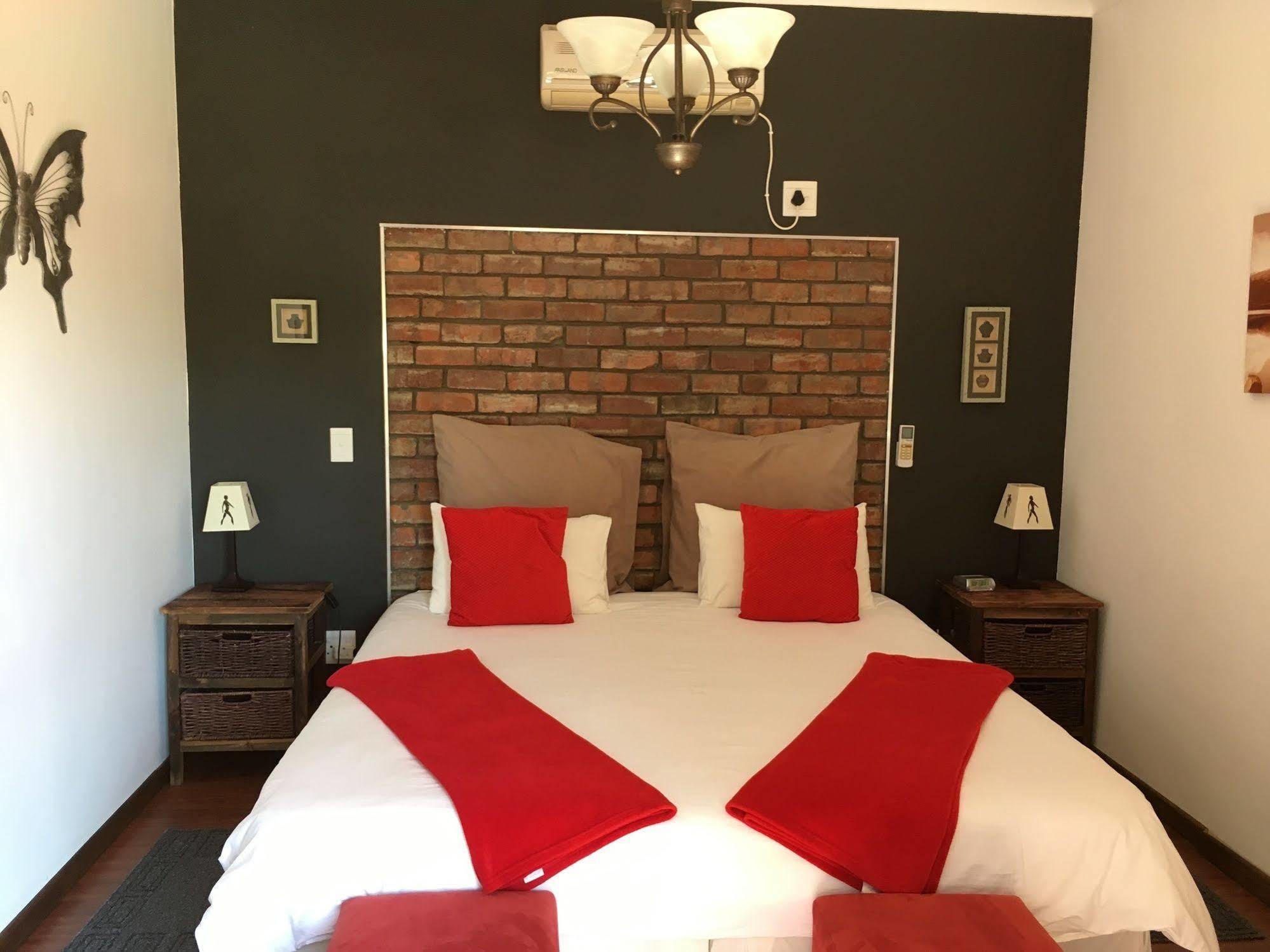 Ons Stee Bed And Breakfast Wellington Exteriör bild